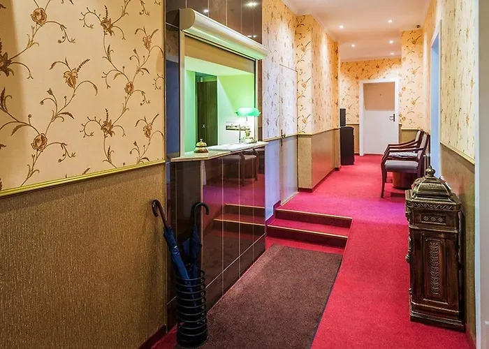 ペンション ミシェル ゲストハウス ベルリン