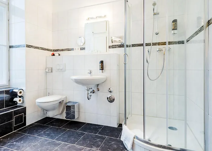 ペンション ミシェル ゲストハウス ベルリン